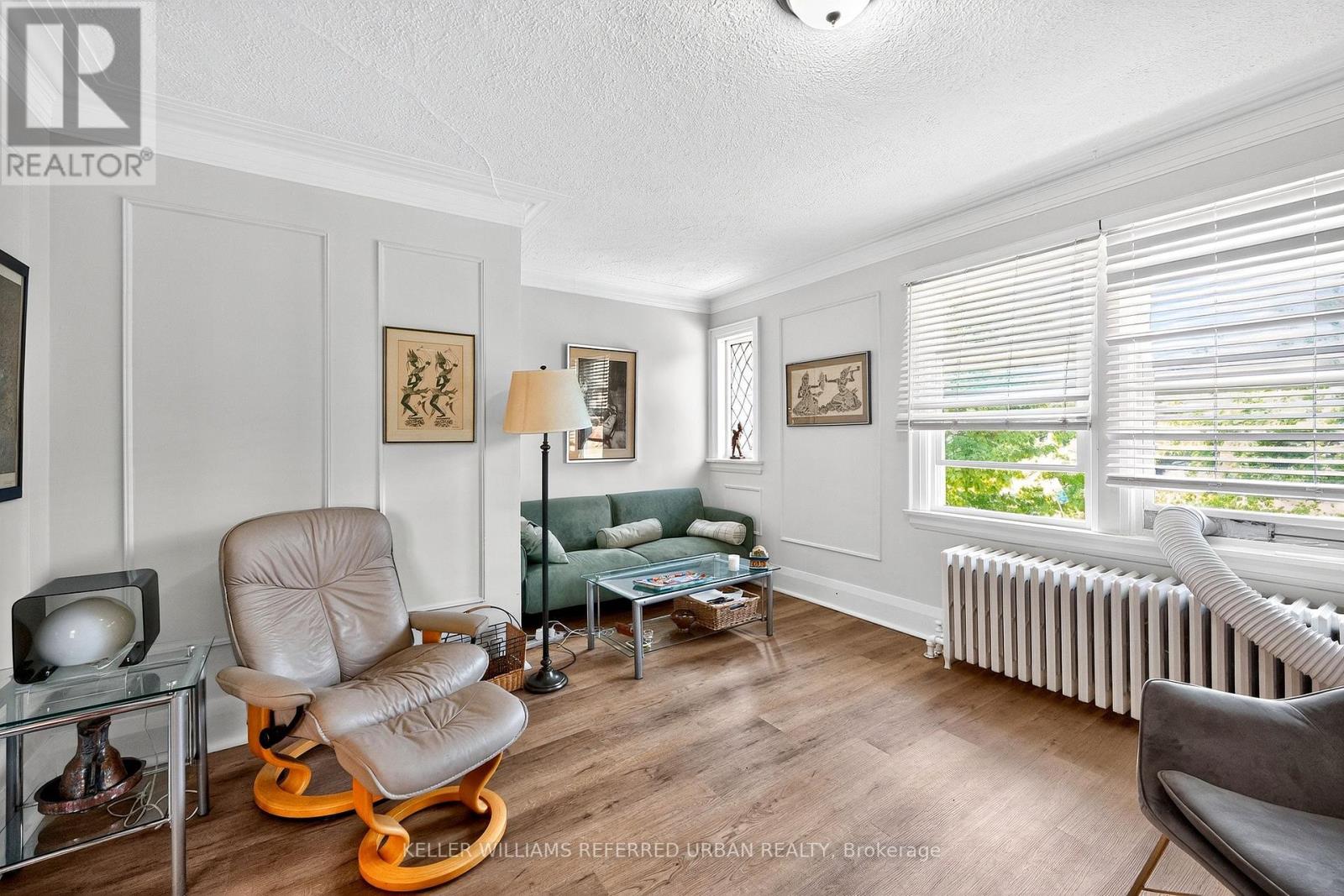 93 Northcliffe Boulevard, Toronto, Ontario  M6H 3H3 - Photo 19 - W12397266