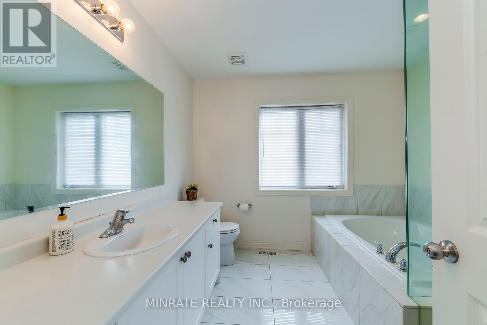 3130 Goodyear Road, Burlington, Ontario  L7M 0Z9 - Photo 15 - W12397311