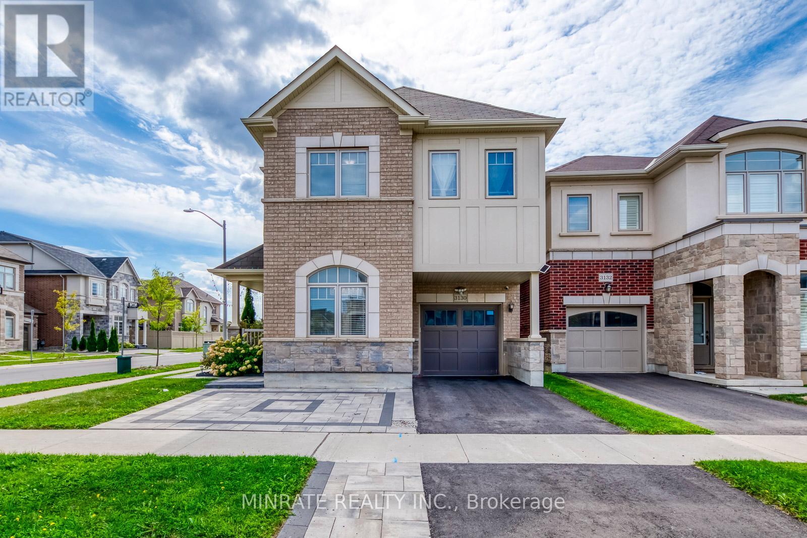 3130 Goodyear Road, Burlington, Ontario  L7M 0Z9 - Photo 2 - W12397311