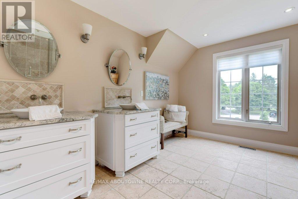 6365 Breckenridge Place, Burlington, Ontario  L7P 0K8 - Photo 31 - W12397325
