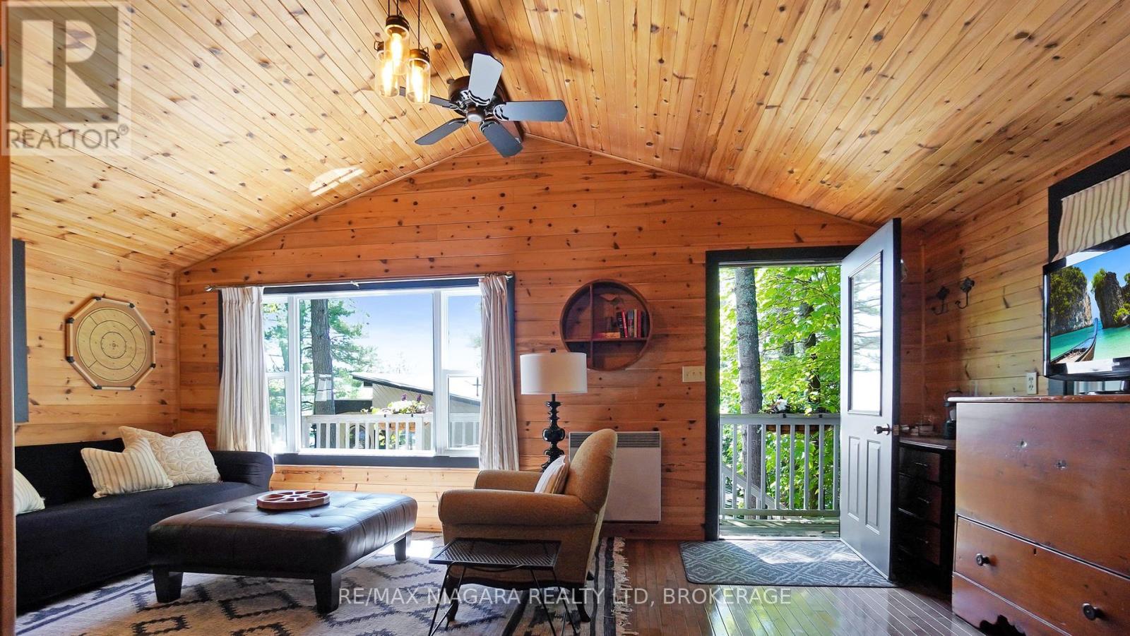 1009 Mercedes Drive N, Minden Hills, Ontario  K0M 2K0 - Photo 29 - X12333110