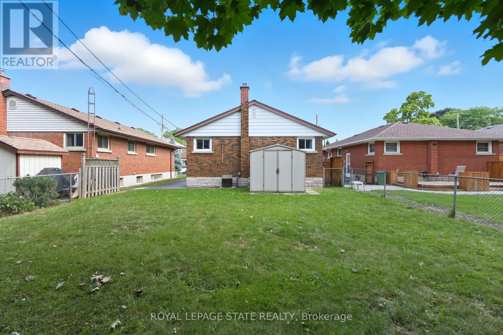 98 East 16th Street, Hamilton, Ontario  L9A 4J3 - Photo 36 - X12397211