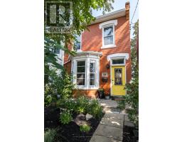 52 EMERALD STREET N, Hamilton, Ontario