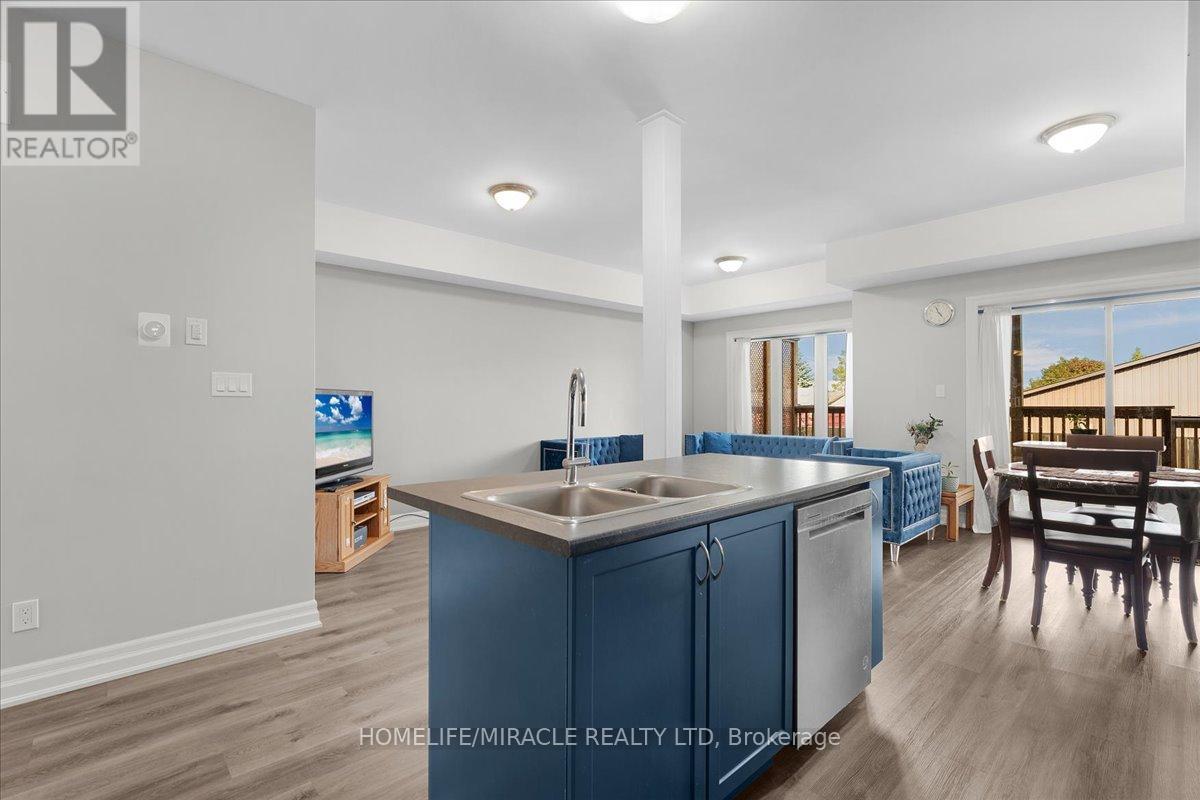 307 Cook Street, Meaford, Ontario  N4L 1H4 - Photo 13 - X12397308