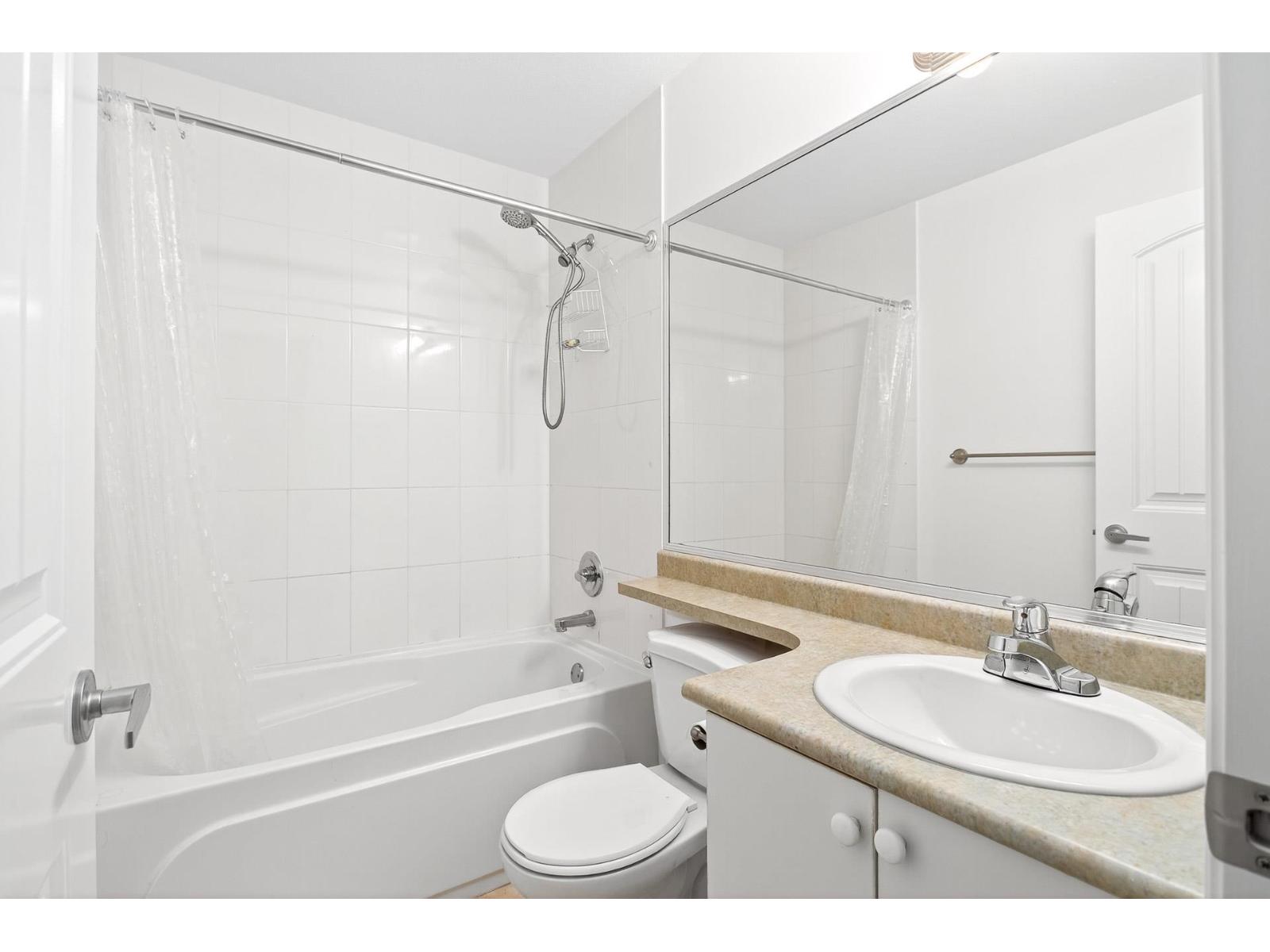 7227 202 Street, Langley, British Columbia  V2Y 3G4 - Photo 40 - R3046604