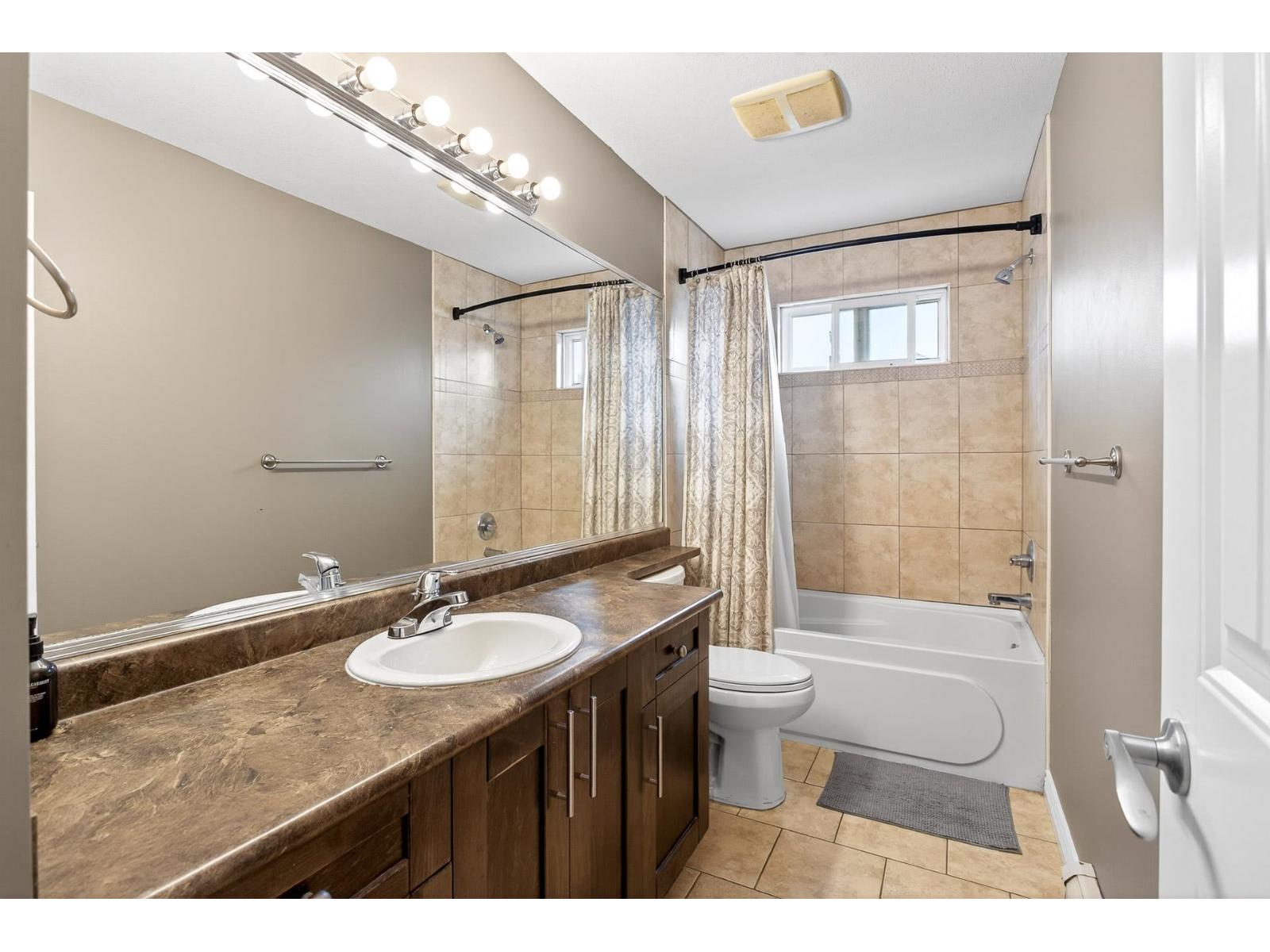 7227 202 Street, Langley, British Columbia  V2Y 3G4 - Photo 32 - R3046604