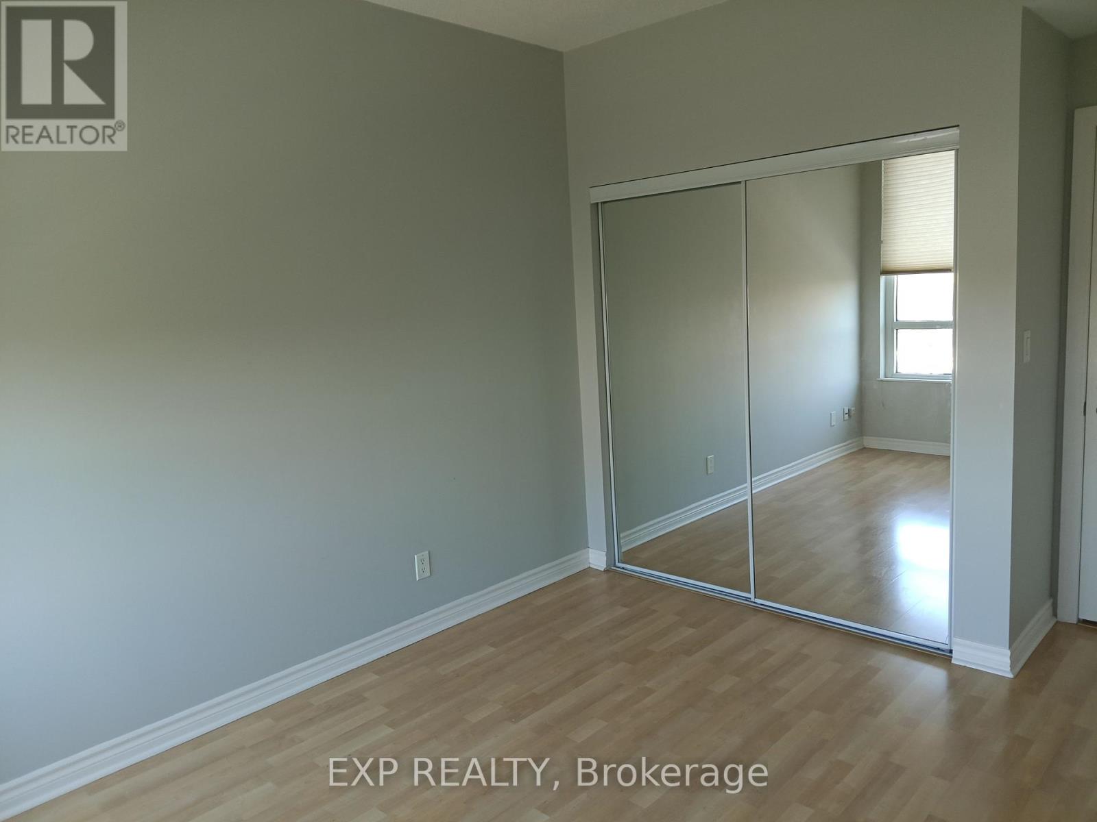 904 - 1359 Rathburn Road E, Mississauga, Ontario  L4W 5P7 - Photo 28 - W12269677