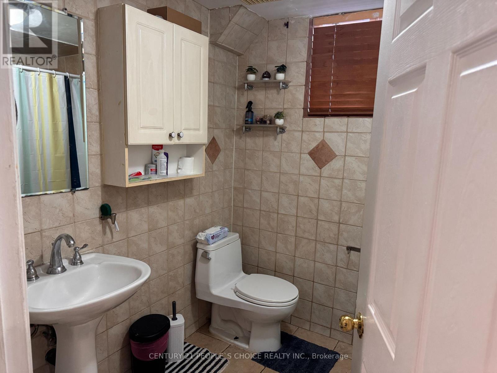 538 Caledonia Road, Toronto, Ontario  M6E 4V4 - Photo 21 - W12394806