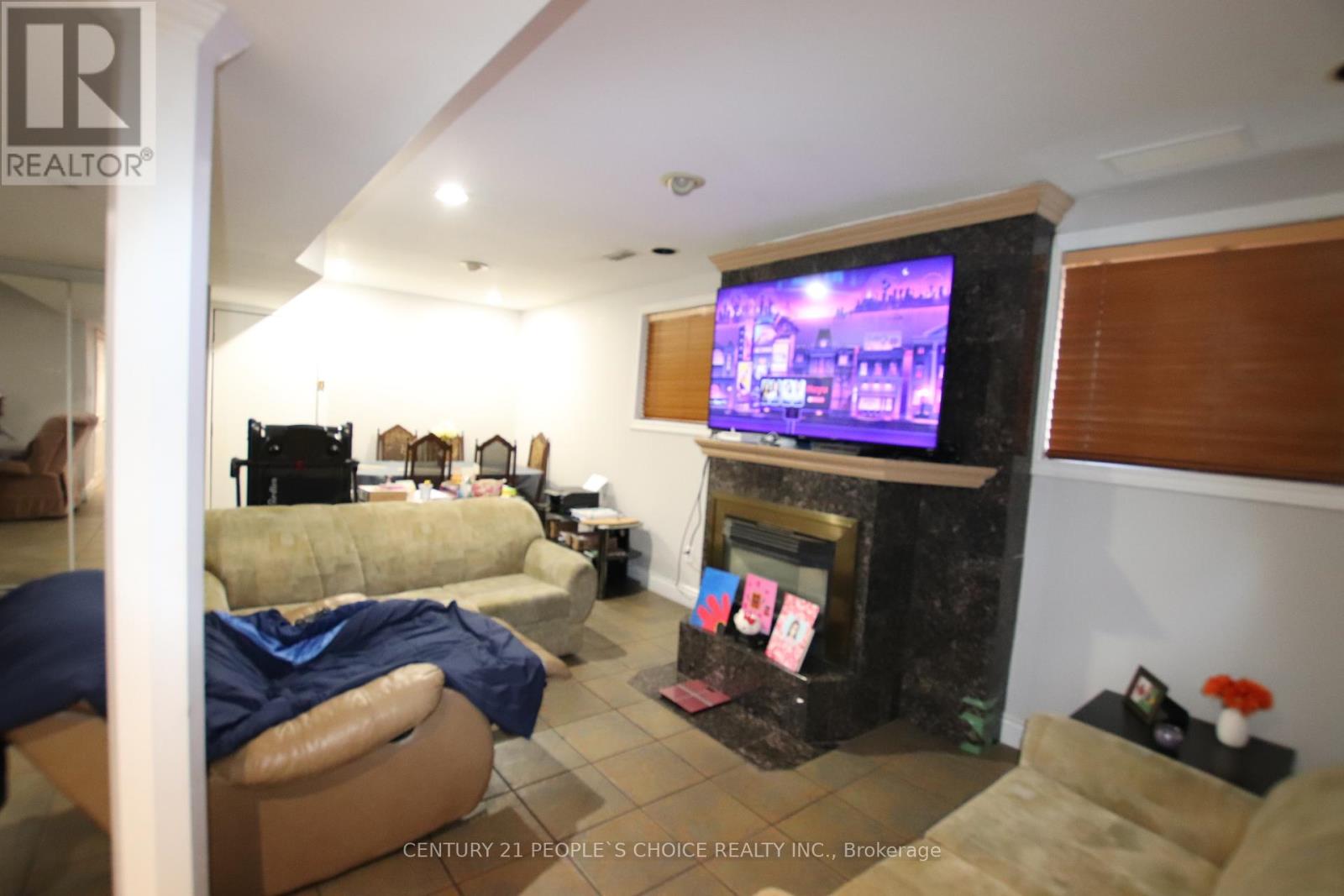 538 Caledonia Road, Toronto, Ontario  M6E 4V4 - Photo 48 - W12394806