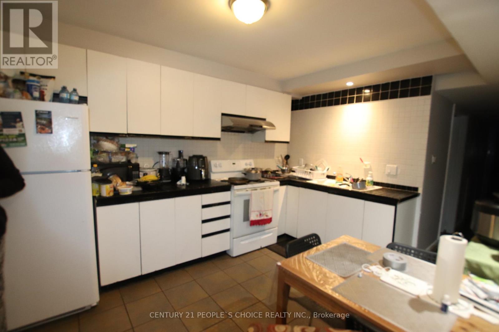 538 Caledonia Road, Toronto, Ontario  M6E 4V4 - Photo 44 - W12394806