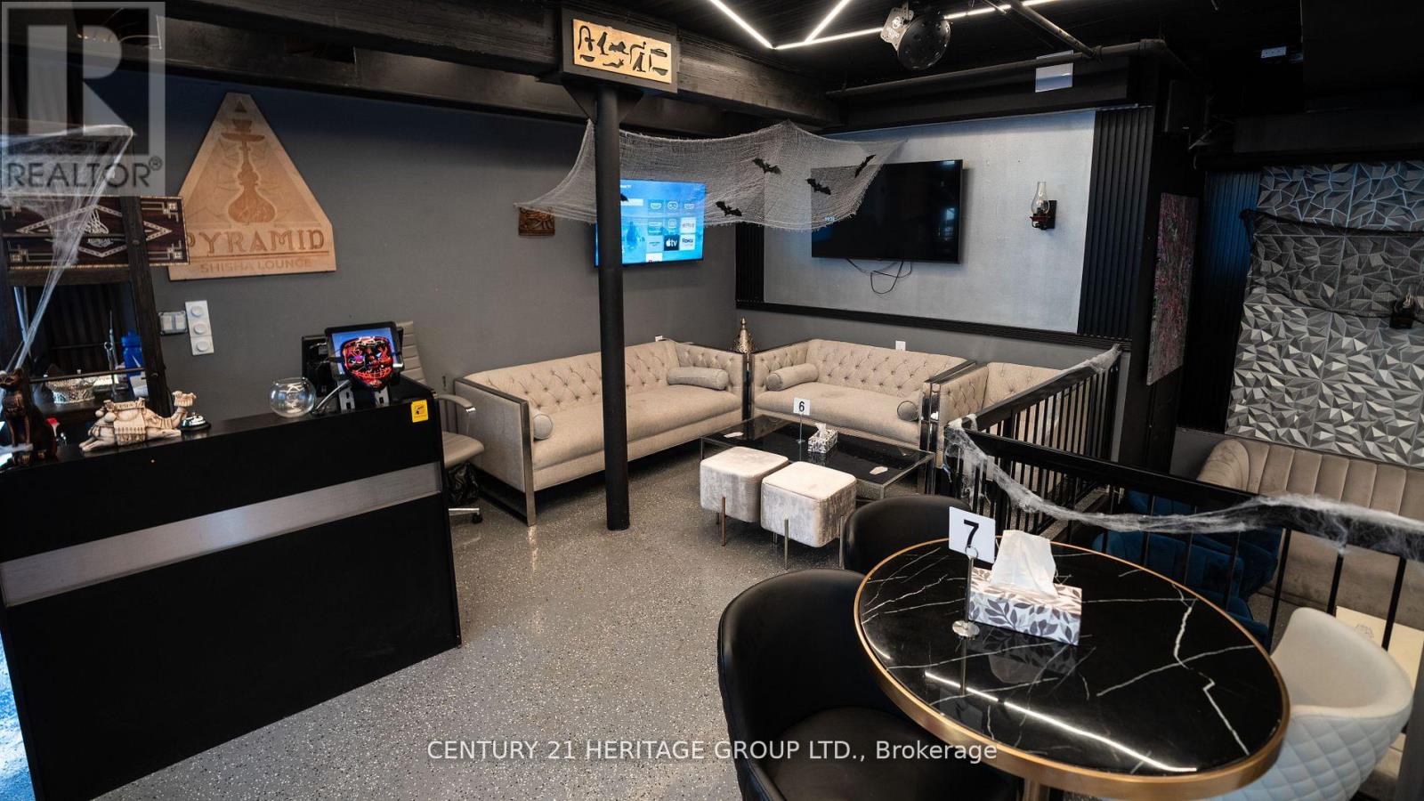 284 Richmond Street E, Toronto (Moss Park), Ontario  M5A 1P4 - Photo 8 - C12389348