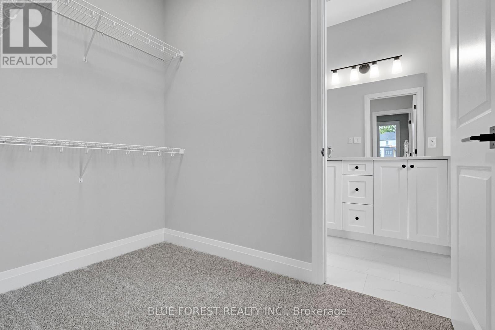147 Shirley Street, Thames Centre, Ontario  N0M 2P0 - Photo 14 - X12348199