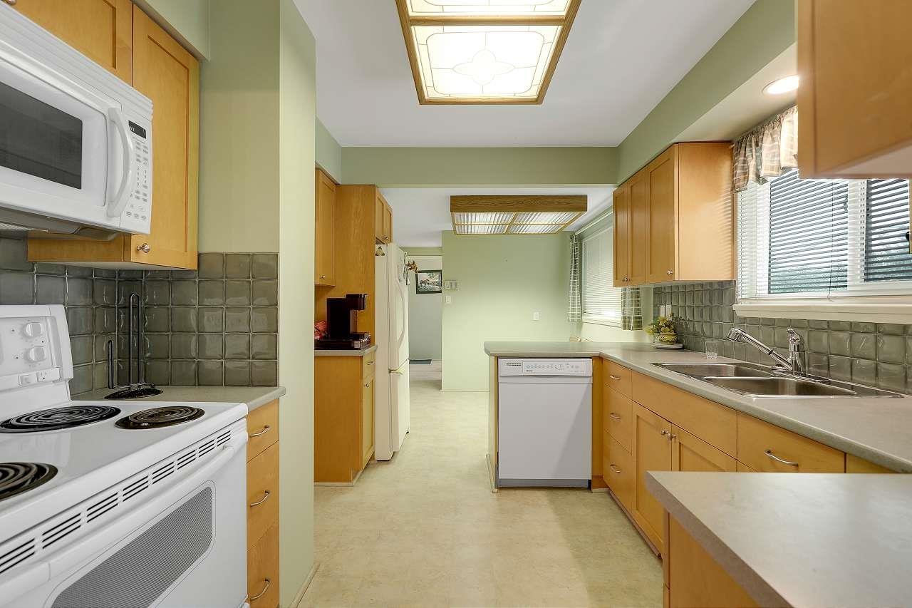 15115 Eagle Place, Surrey, British Columbia  V3R 4W3 - Photo 12 - R3041863
