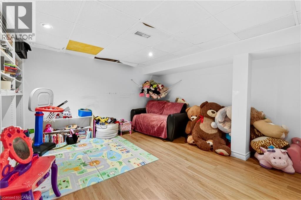 1671 Third Street Louth, St. Catharines, Ontario  L2R 6P9 - Photo 24 - 40768820