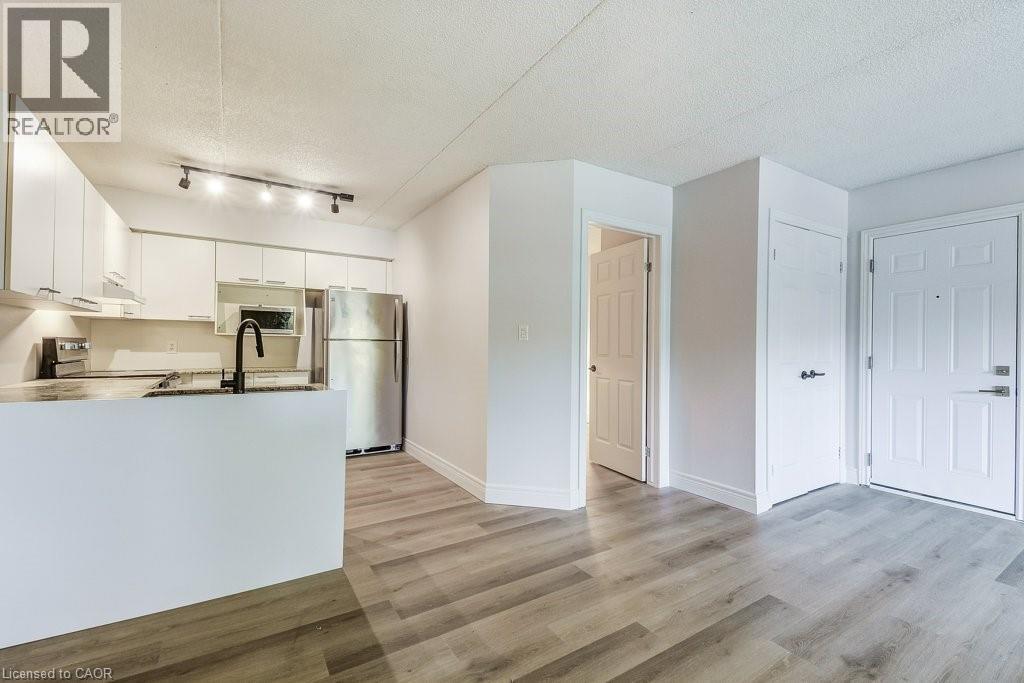2020 Cleaver Avenue Unit# 107, Burlington, Ontario  L7M 4C2 - Photo 13 - 40768759