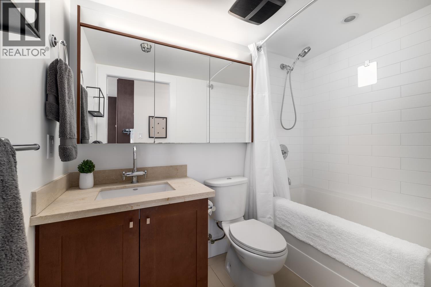 1606 888 Homer Street, Vancouver, British Columbia  V6B 0H7 - Photo 15 - R3022473