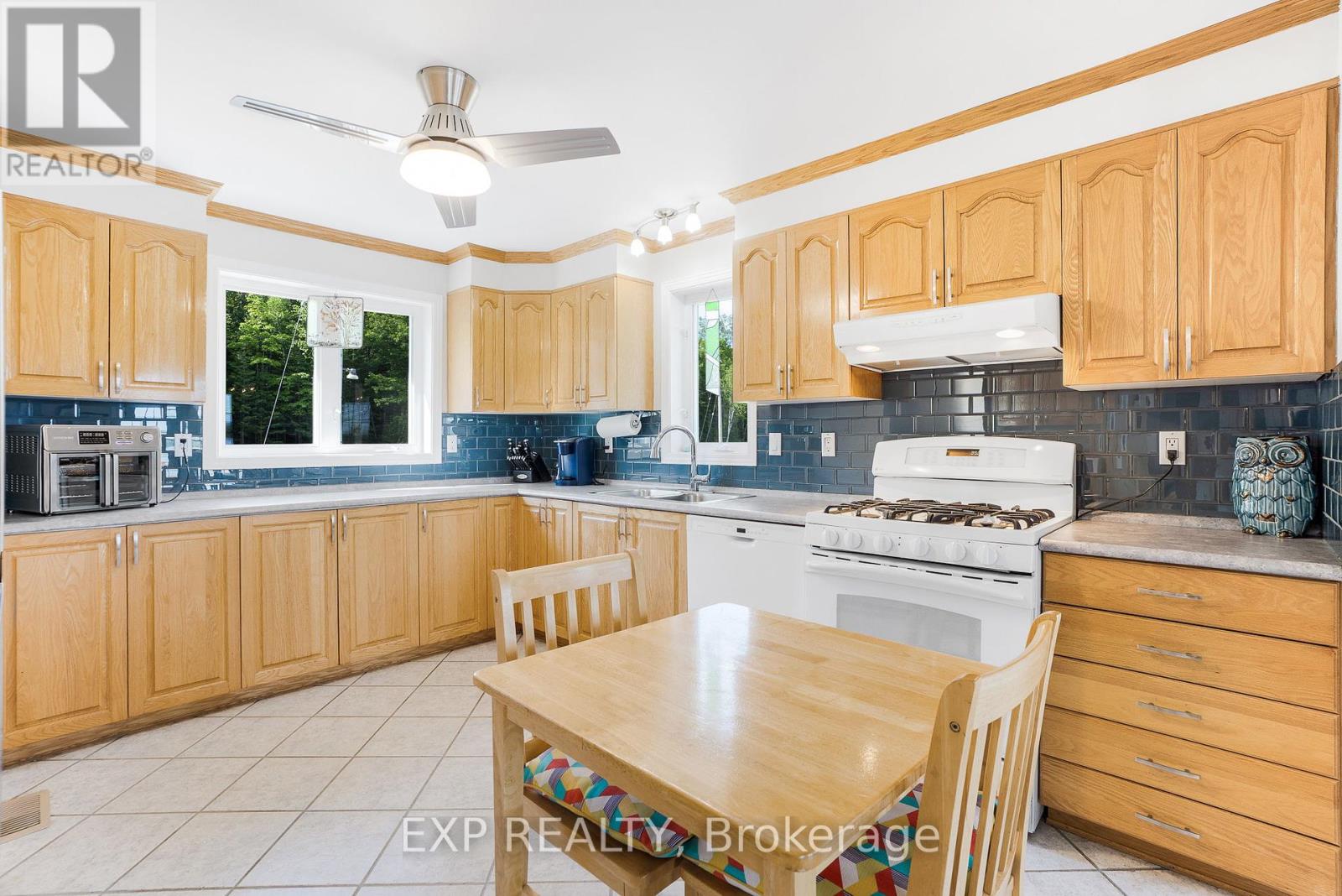 506 Pago Road, Clarence-Rockland, Ontario  K4K 1K7 - Photo 3 - X12397457