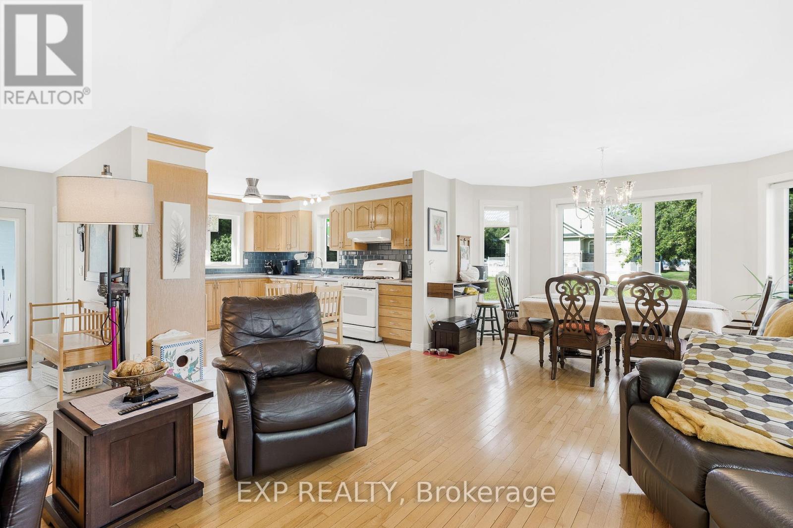 506 Pago Road, Clarence-Rockland, Ontario  K4K 1K7 - Photo 8 - X12397457