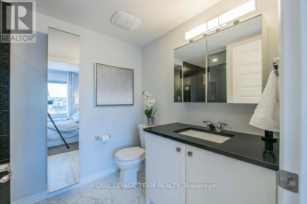 1448 Hemlock Road, Ottawa, Ontario  K1K 4Z8 - Photo 18 - X12397530