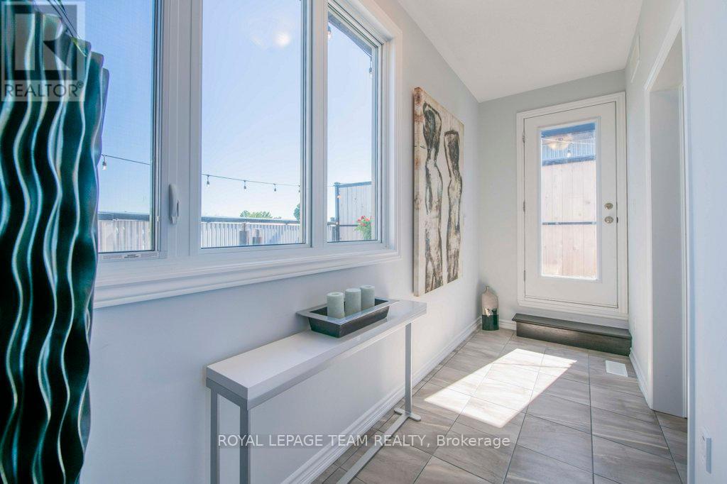 1448 Hemlock Road, Ottawa, Ontario  K1K 4Z8 - Photo 26 - X12397530
