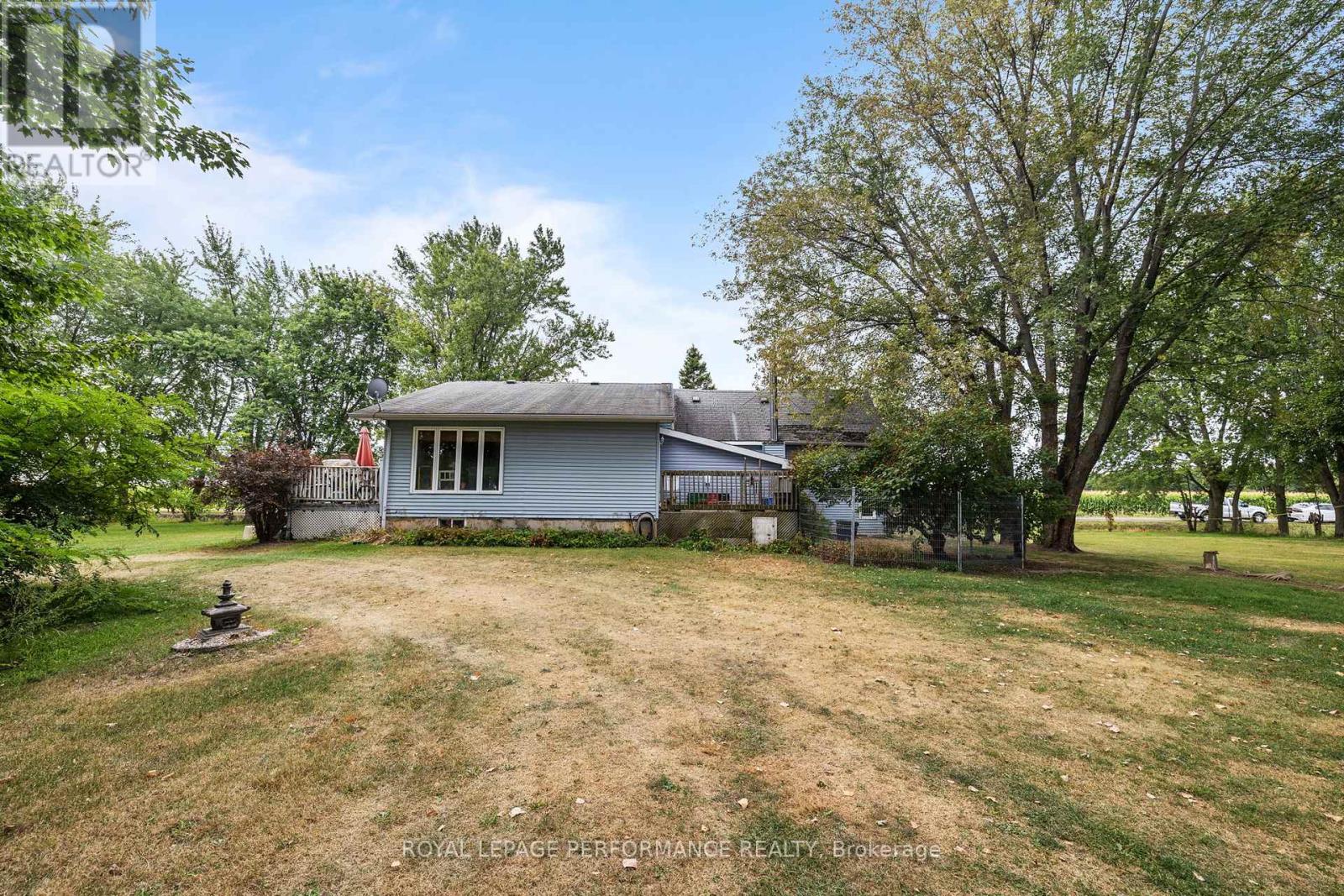 721 St Thomas Road, Russell, Ontario  K0A 1W0 - Photo 29 - X12397543