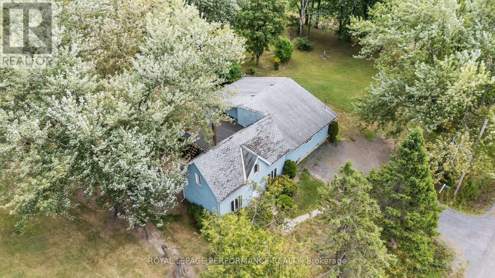 Property at 721 ST THOMAS ROAD image 4