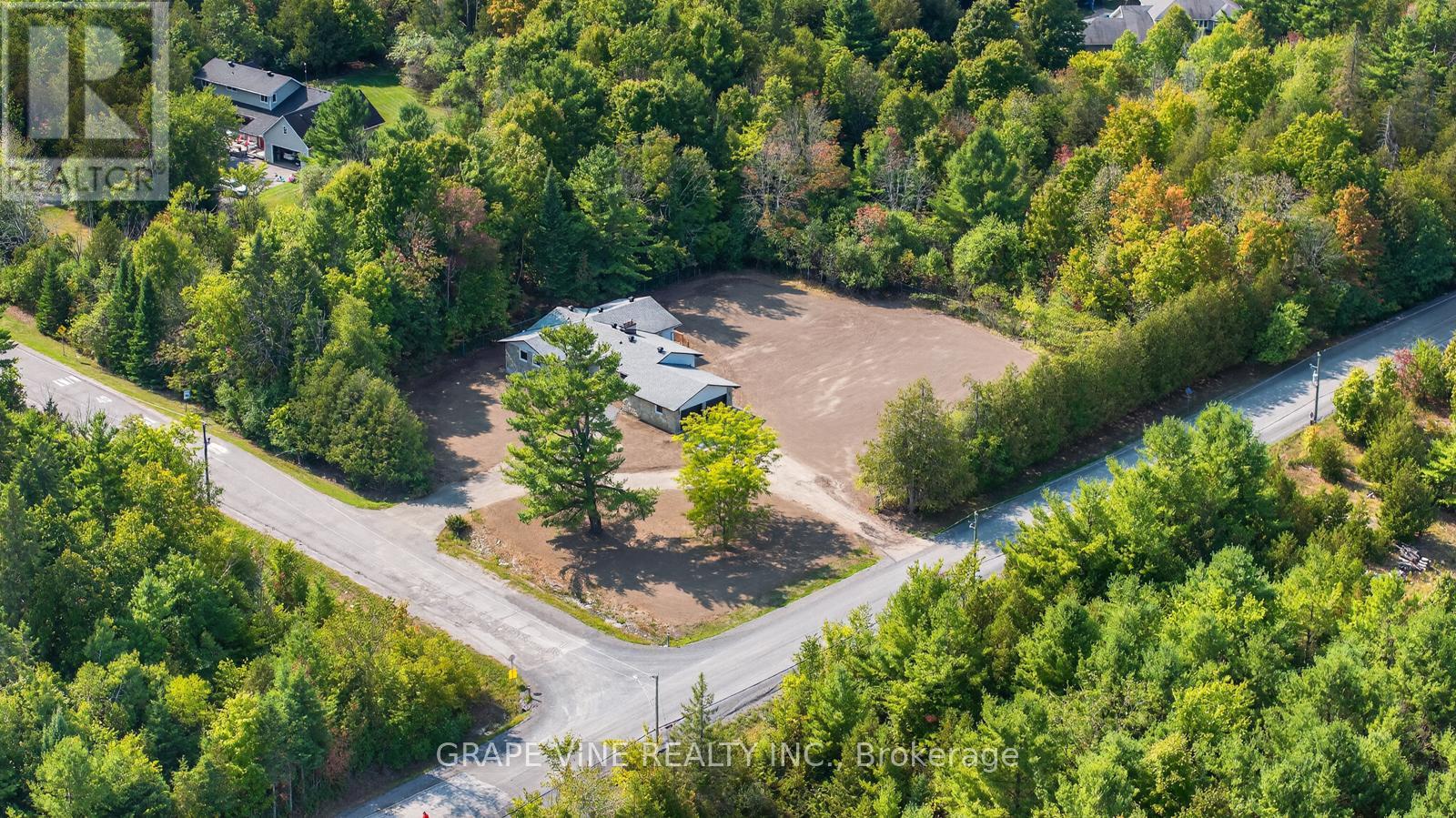 135 Manion Road, Ottawa, Ontario  K0A 1L0 - Photo 40 - X12397558