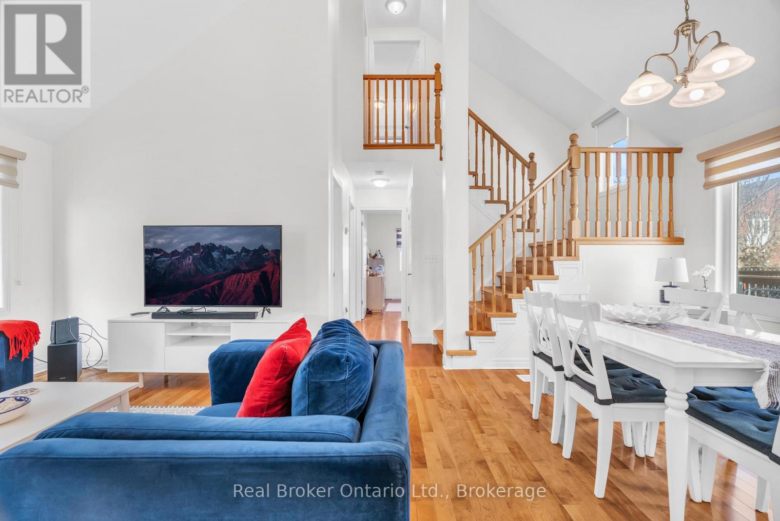 26 Sinclair Street, Guelph, Ontario  N1L 1R6 - Photo 13 - X12397539