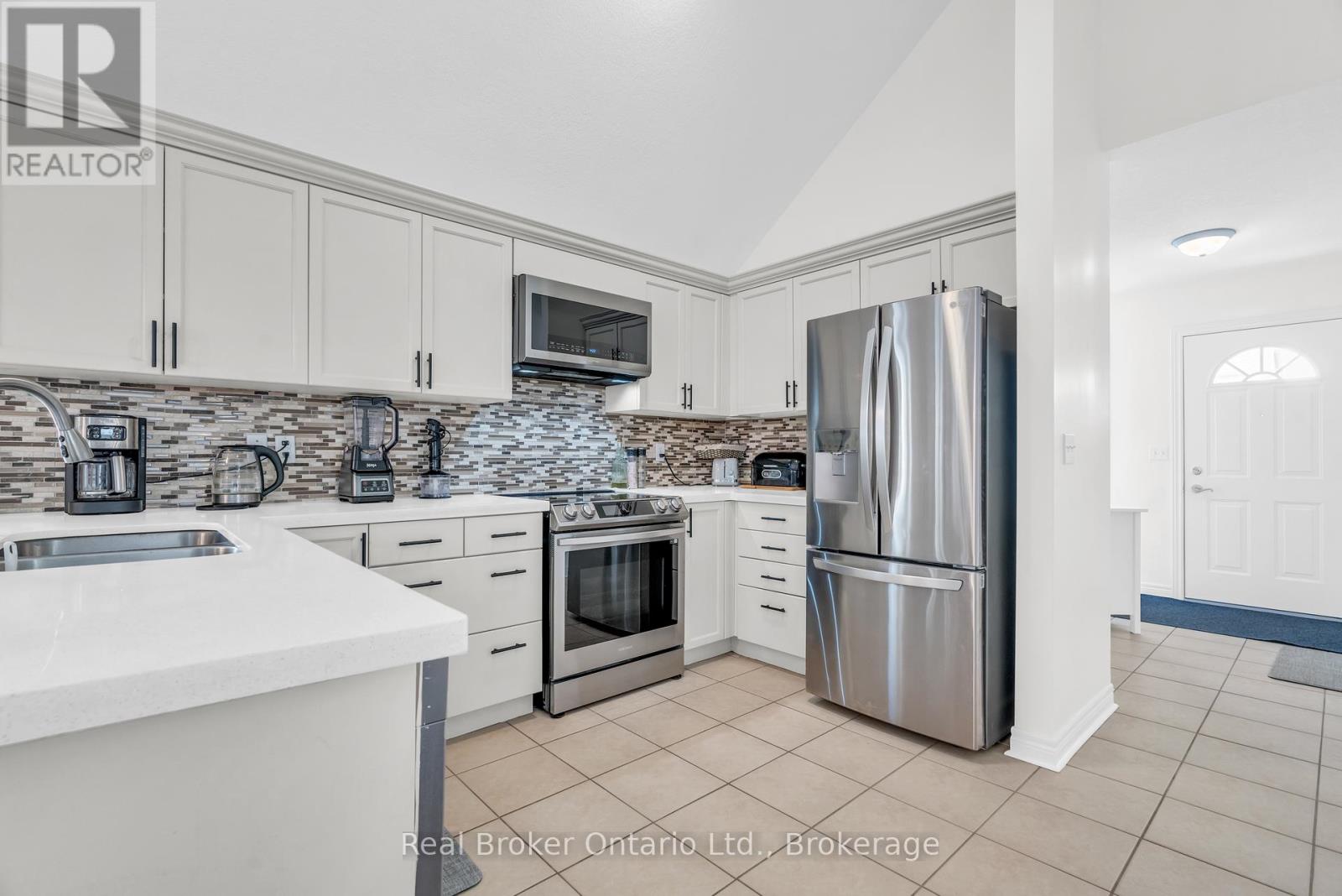 26 Sinclair Street, Guelph, Ontario  N1L 1R6 - Photo 7 - X12397539