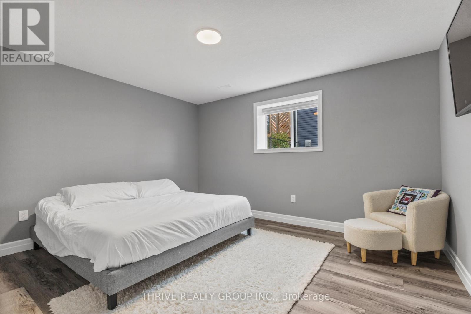 102 Phibbs Street, Lambton Shores, Ontario  N0N 1J0 - Photo 25 - X12397472