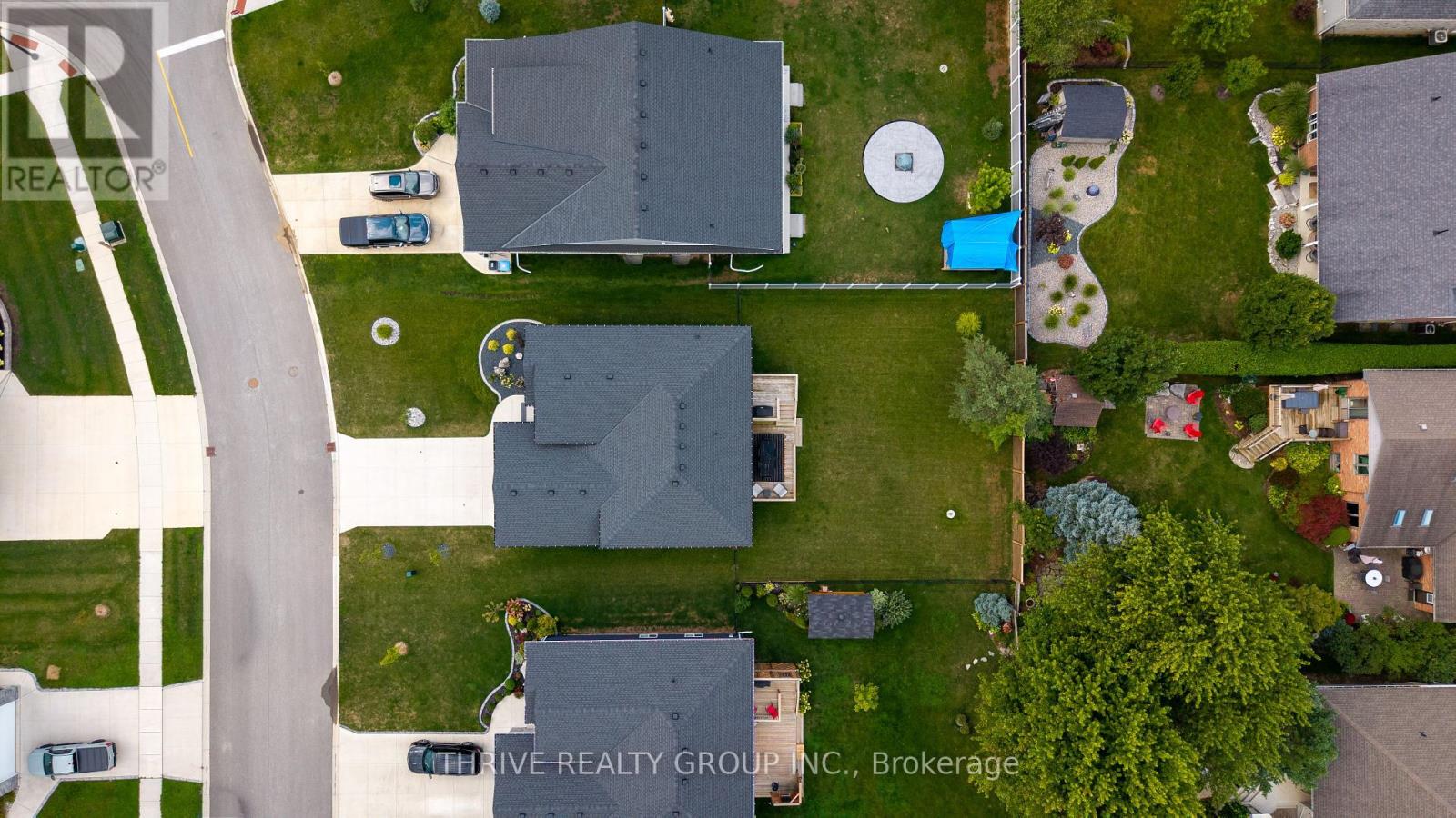 102 Phibbs Street, Lambton Shores, Ontario  N0N 1J0 - Photo 33 - X12397472