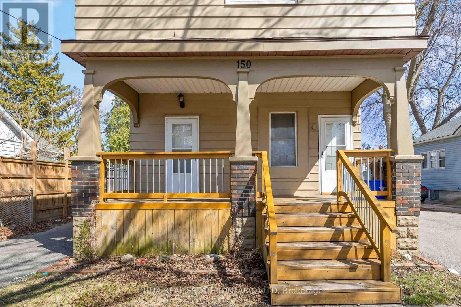 150 College Avenue N, Sarnia, Ontario  N7T 6B3 - Photo 3 - X12397535
