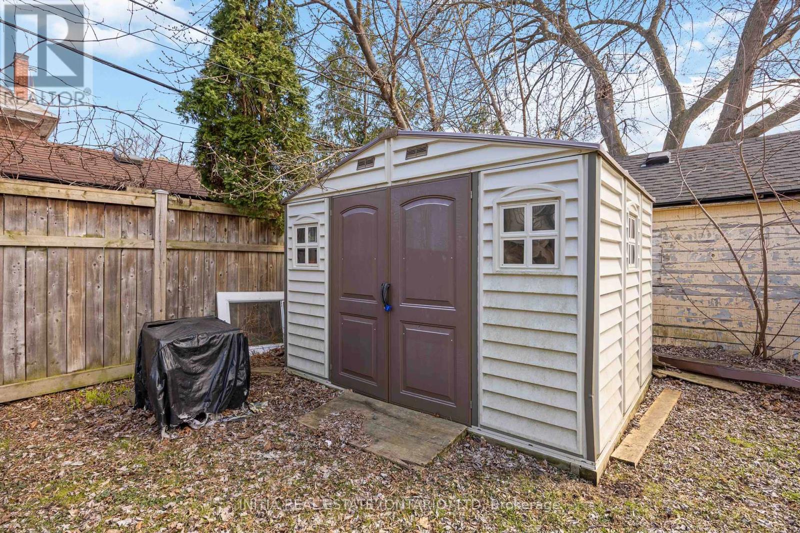 150 College Avenue N, Sarnia, Ontario  N7T 6B3 - Photo 5 - X12397535