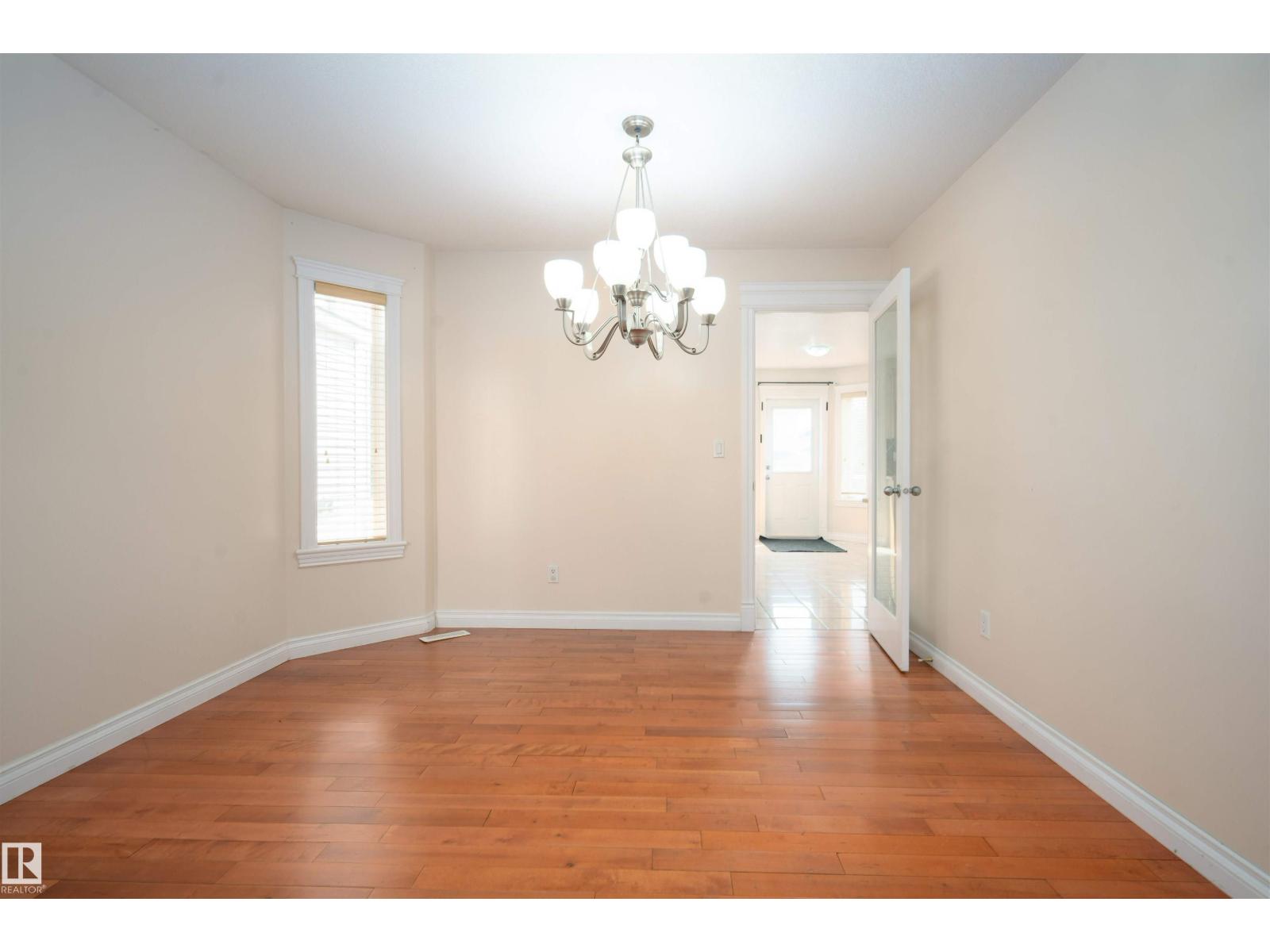 16105 49 St Nw, Edmonton, Alberta  T5Y 0G7 - Photo 5 - E4457234