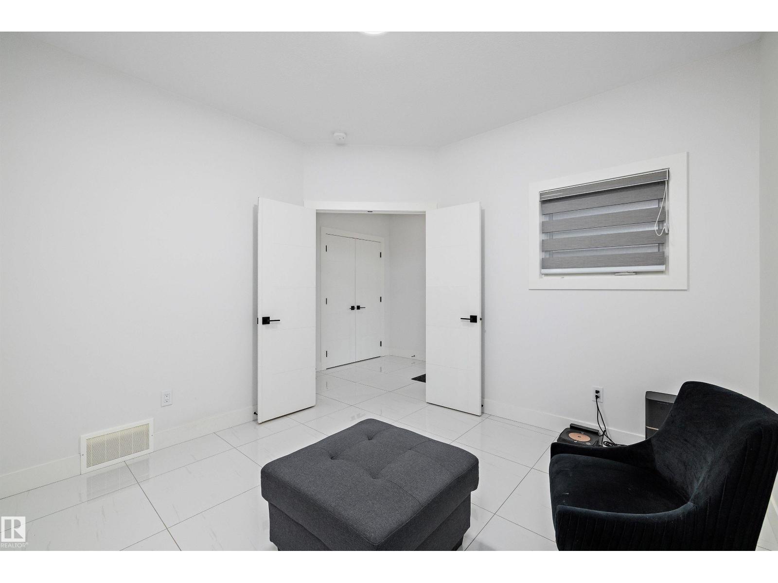 5343 Kimball Pl Sw, Edmonton, Alberta  T6W 5E6 - Photo 8 - E4457237