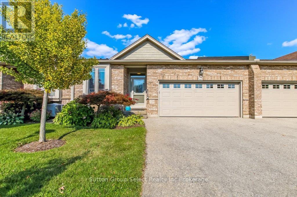 52 - 578 Spitfire Street, Woodstock, Ontario  N4T 0C2 - Photo 2 - X12397559