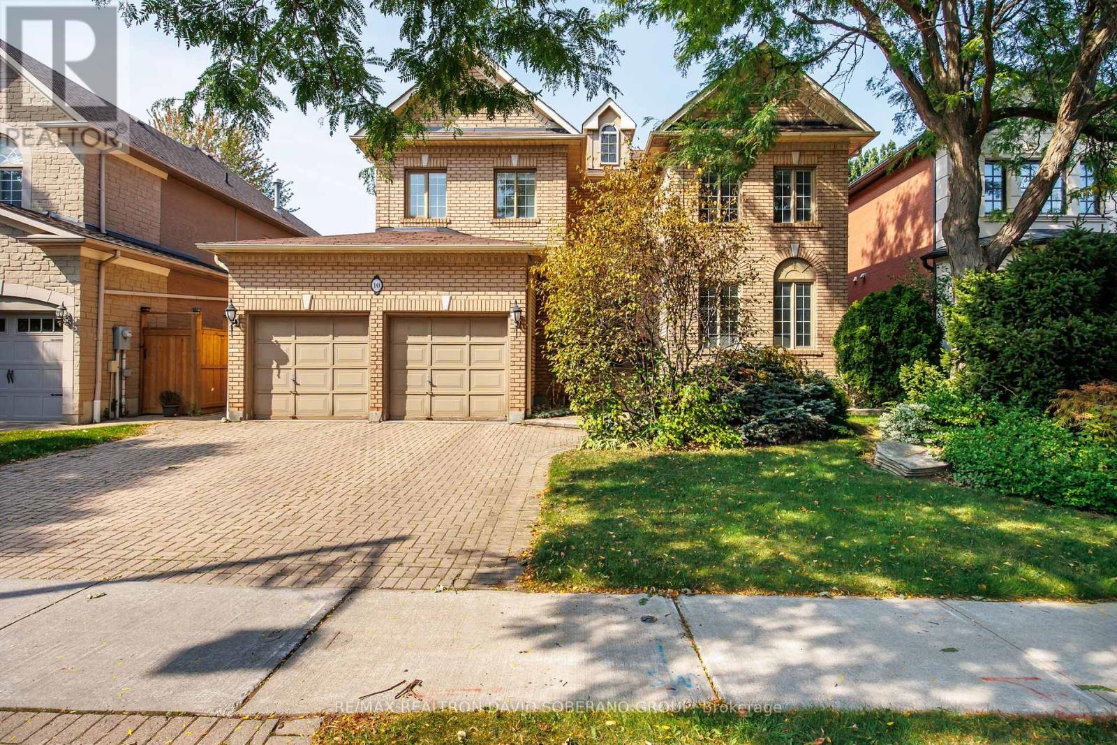Property at 10 TILLINGHAM KEEP image 1