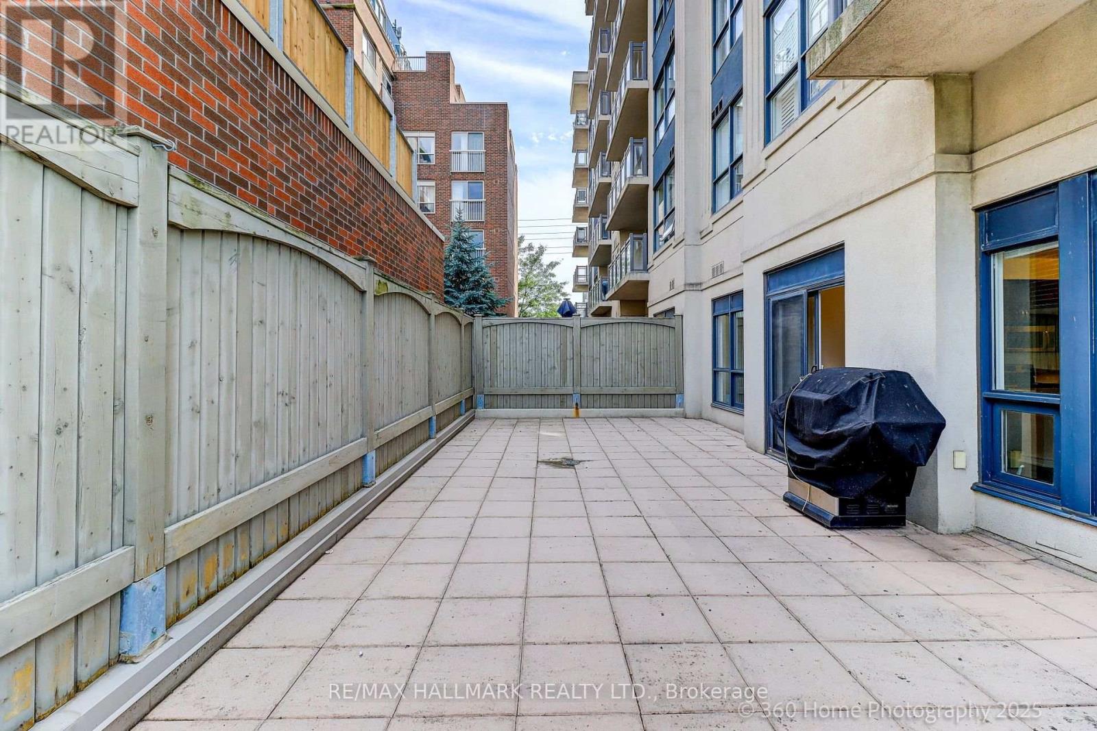 105 - 872 Sheppard Avenue W, Toronto, Ontario  M3H 5V5 - Photo 3 - C12397392