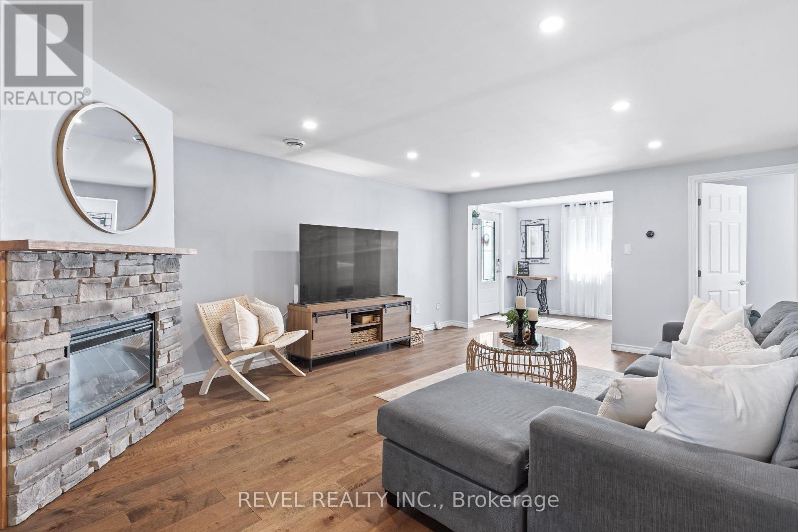 411 Long Beach Road, Kawartha Lakes, Ontario  K0M 1G0 - Photo 10 - X12396734
