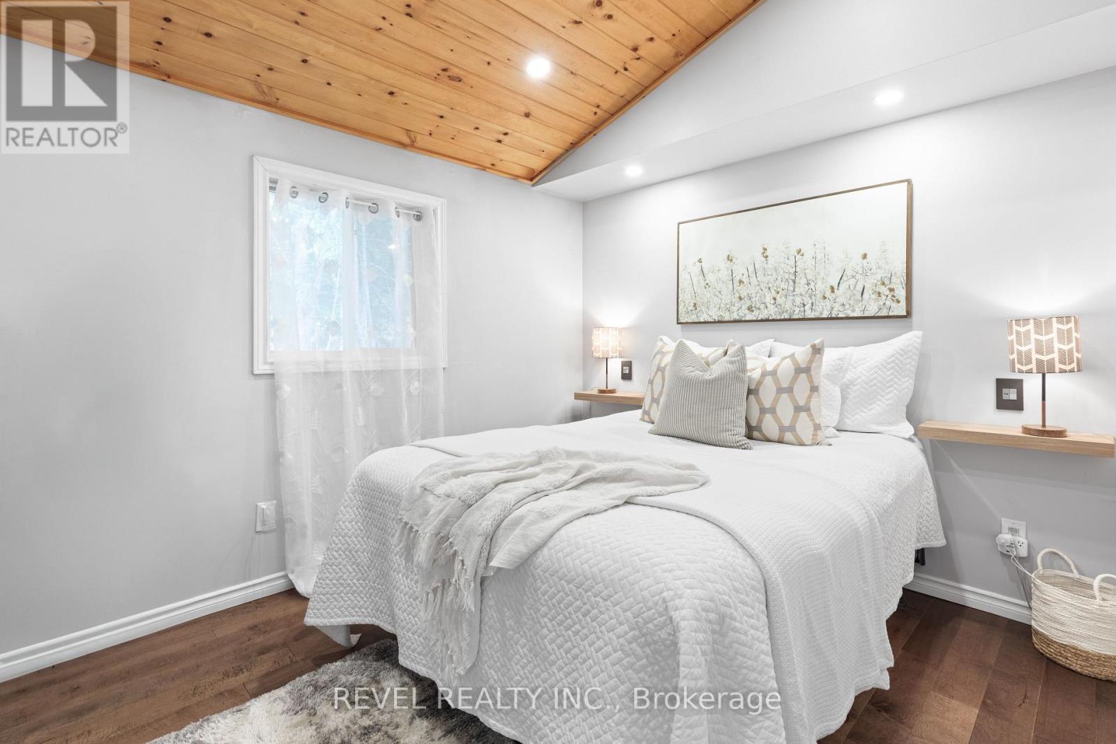 411 Long Beach Road, Kawartha Lakes, Ontario  K0M 1G0 - Photo 37 - X12396734