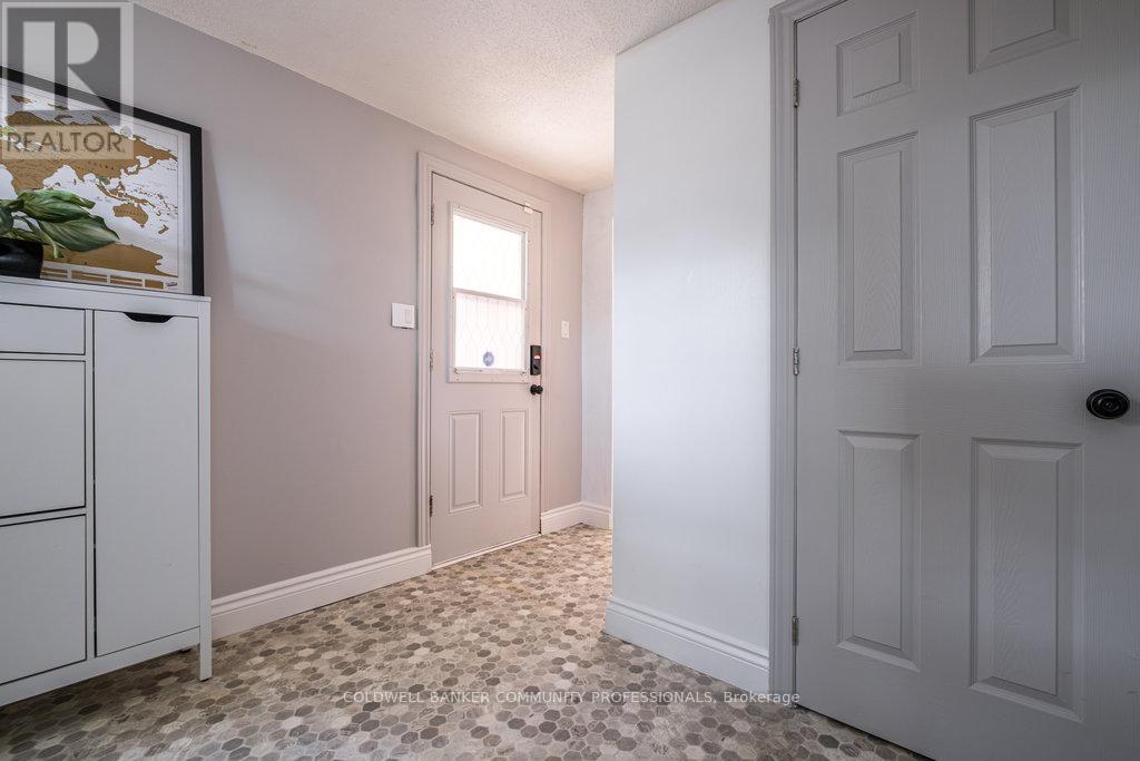 52 Emerald Street N, Hamilton, Ontario  L8L 5K3 - Photo 30 - X12397228