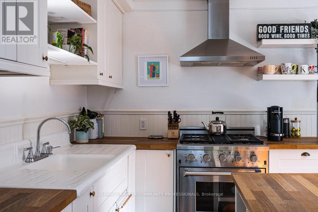 52 Emerald Street N, Hamilton, Ontario  L8L 5K3 - Photo 25 - X12397228