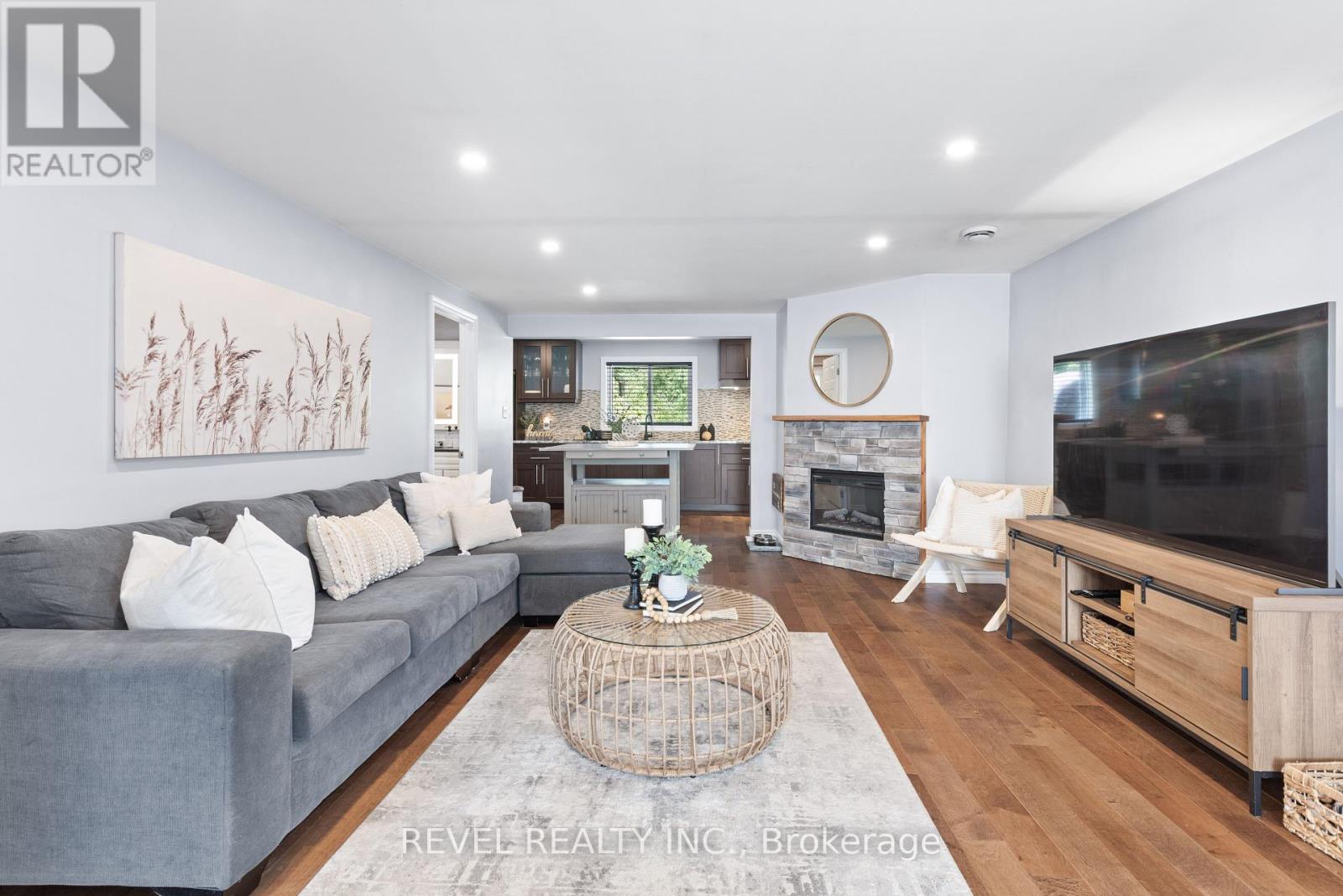 411 Long Beach Road, Kawartha Lakes, Ontario  K0M 1G0 - Photo 8 - X12396734