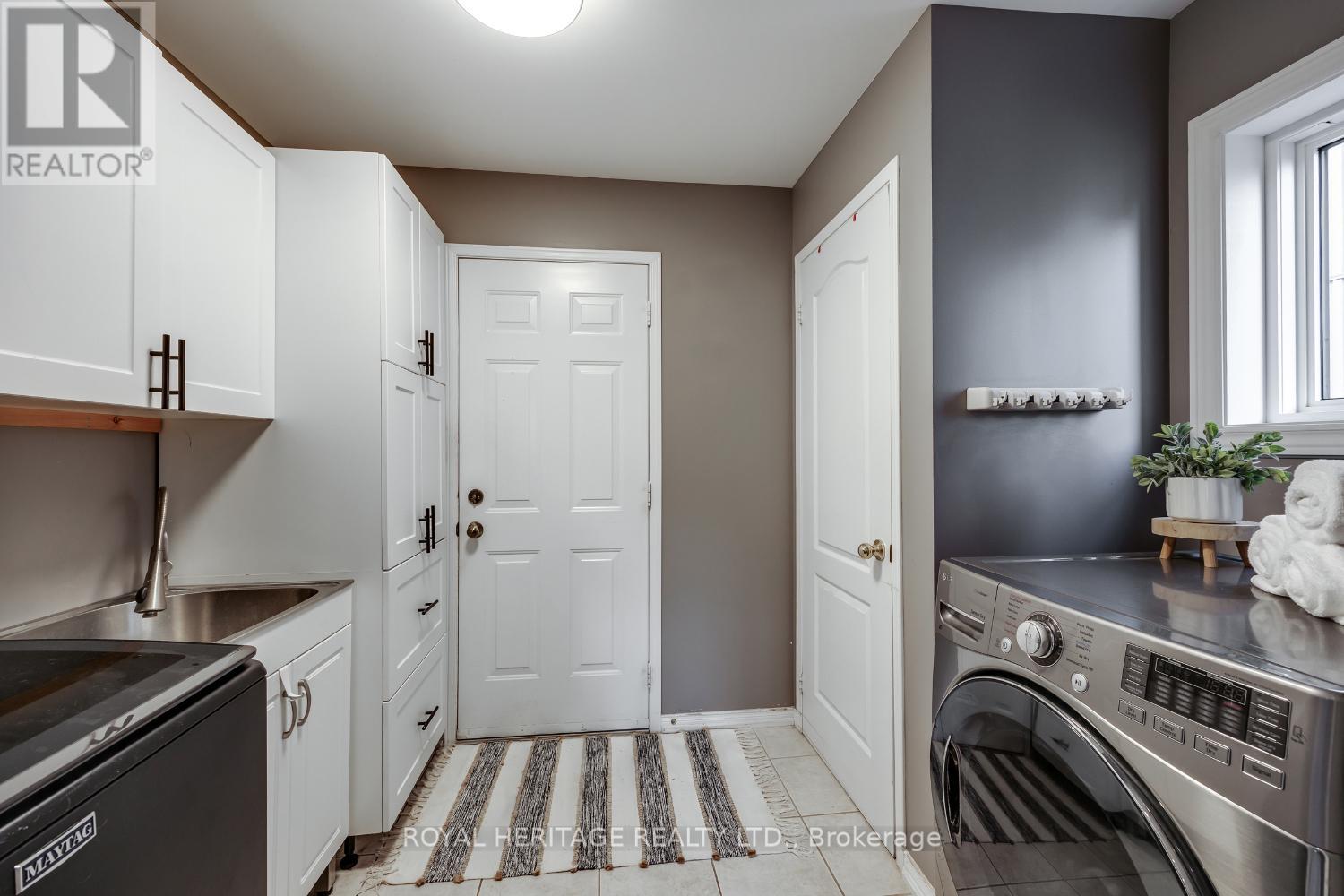 1545 Arborwood Drive, Oshawa (Taunton), Ontario  L1K 2Y5 - Photo 10 - E12397384