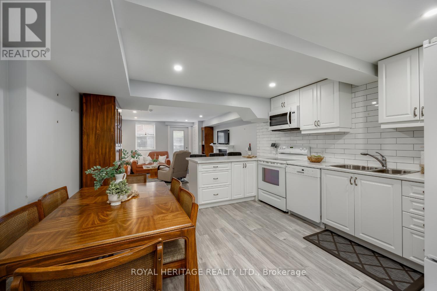 1545 Arborwood Drive, Oshawa (Taunton), Ontario  L1K 2Y5 - Photo 19 - E12397384