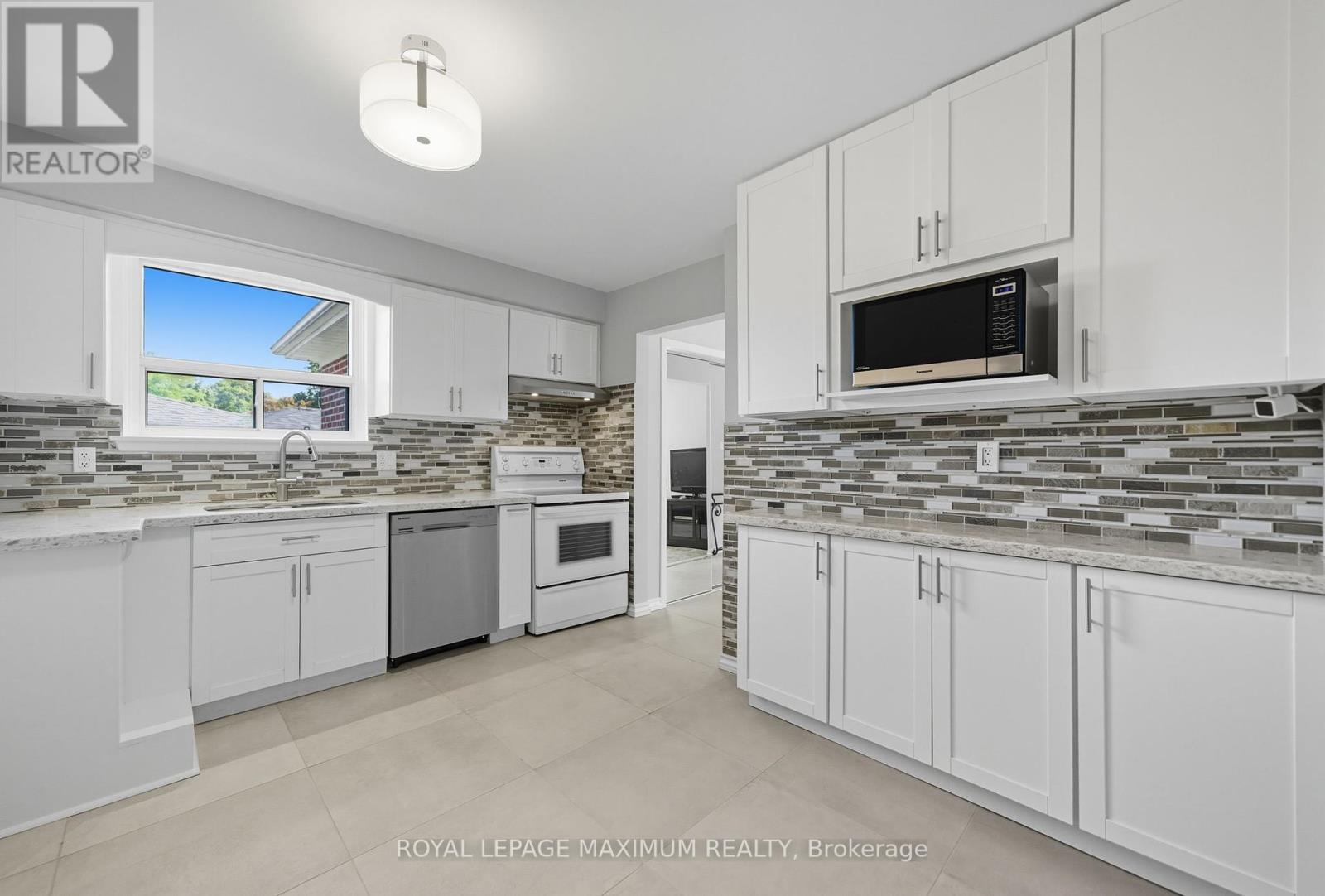 36 Boarhill Drive, Toronto, Ontario  M1S 2M3 - Photo 19 - E12397394