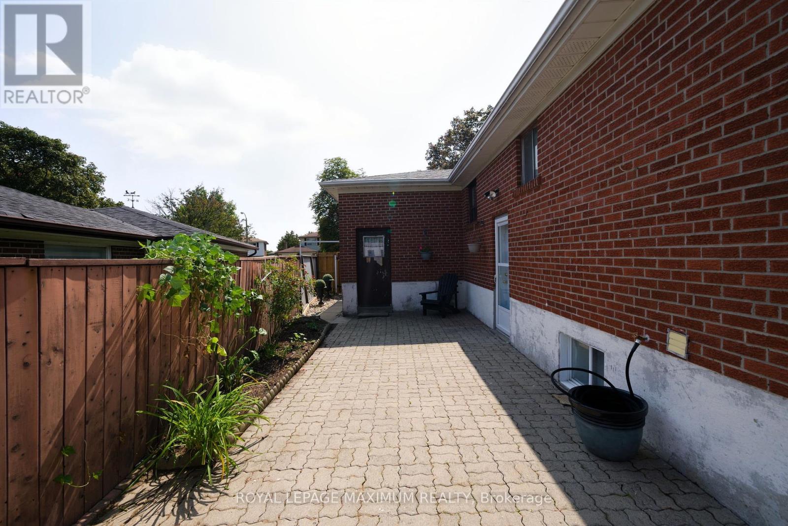36 Boarhill Drive, Toronto, Ontario  M1S 2M3 - Photo 42 - E12397394