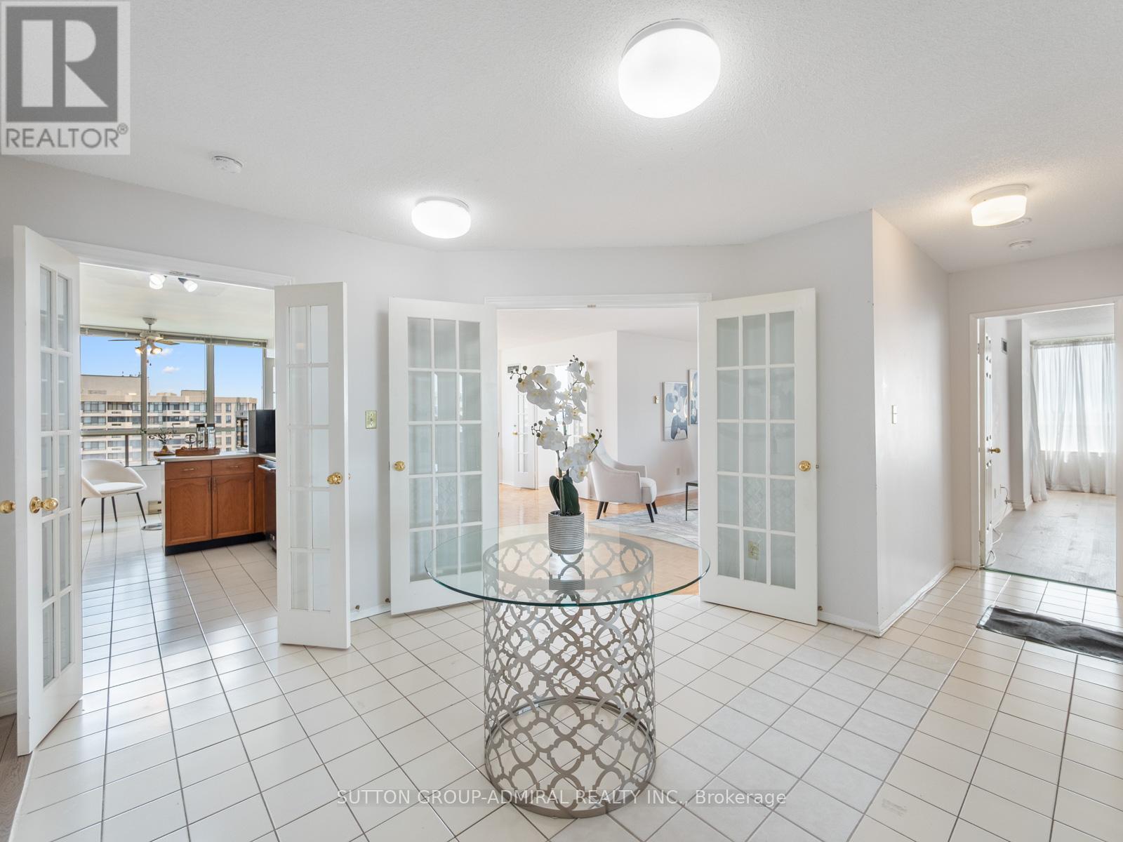 1904 - 175 Bamburgh Circle, Toronto, Ontario M1W 3X8 - Photo 6 - E12397420