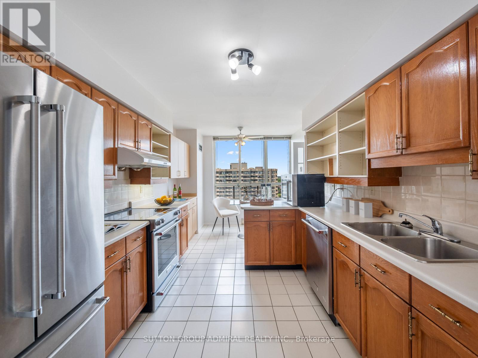 1904 - 175 Bamburgh Circle, Toronto, Ontario  M1W 3X8 - Photo 7 - E12397420