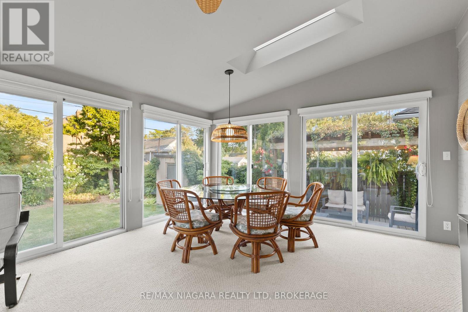 123 South Drive, St. Catharines (Old Glenridge), Ontario  L2R 4W1 - Photo 10 - X12396585